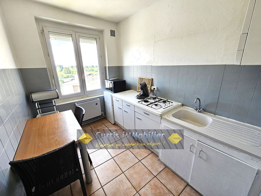 Appartement F2 SAINT JUST MALMONT 345€ CURTIS IMMOBILIER