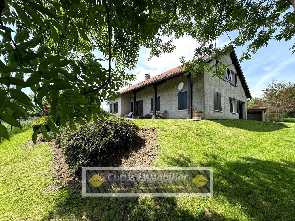 Maison ST VICTOR MALESCOURS 930€ CURTIS IMMOBILIER Maison ST VICTOR MALESCOURS 930€ CURTIS IMMOBILIER