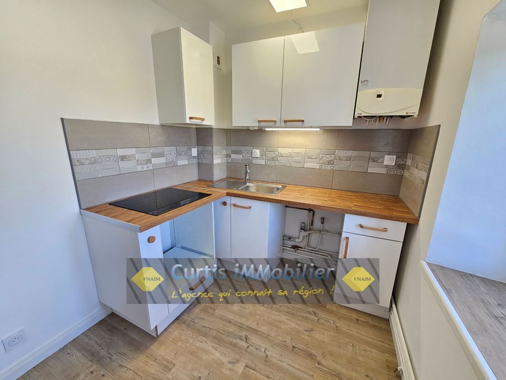 Appartement F2 SAINT JUST MALMONT 430€ CURTIS IMMOBILIER Appartement F2 SAINT JUST MALMONT 430€ CURTIS IMMOBILIER