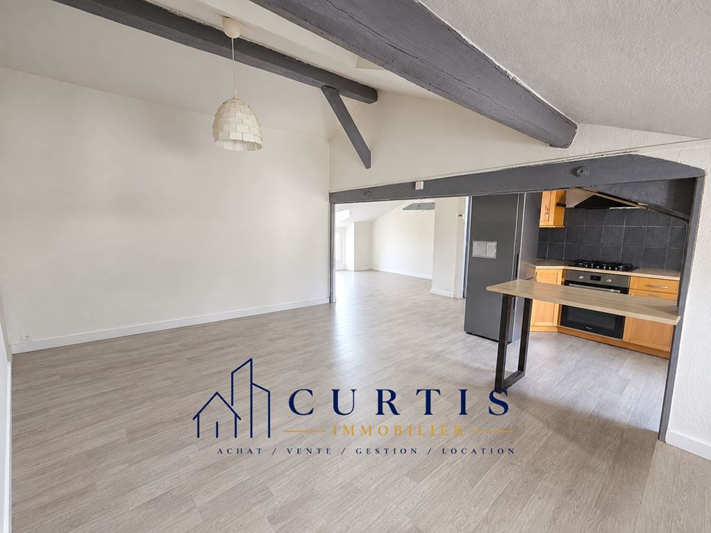 Appartement F3 ST CHAMOND 650€ CURTIS IMMOBILIER Appartement F3 ST CHAMOND 650€ CURTIS IMMOBILIER